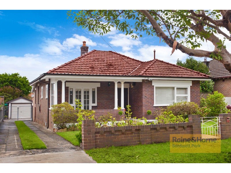 9 Dawson Avenue, Earlwood NSW 2206