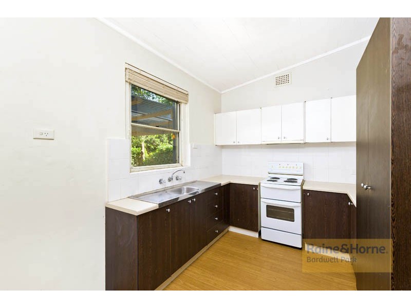 4 Hansen Avenue, Earlwood NSW 2206