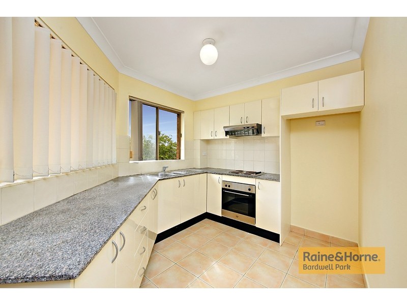 18/1 Hillview Street, Roselands NSW 2196