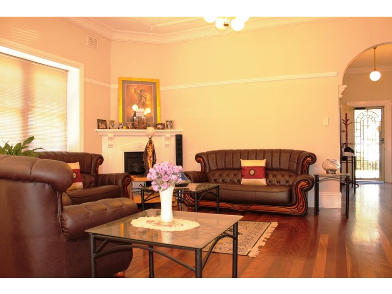 43 Bayview Avenue, Earlwood NSW 2206