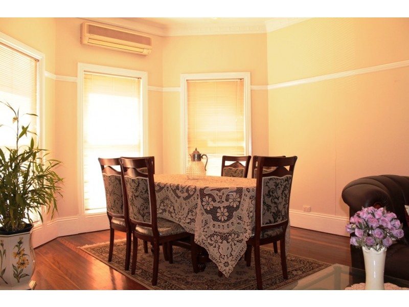 43 Bayview Avenue, Earlwood NSW 2206