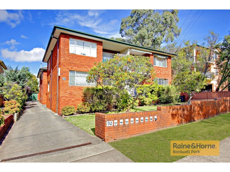 6/92 Leylands Parade, Belmore NSW 2192