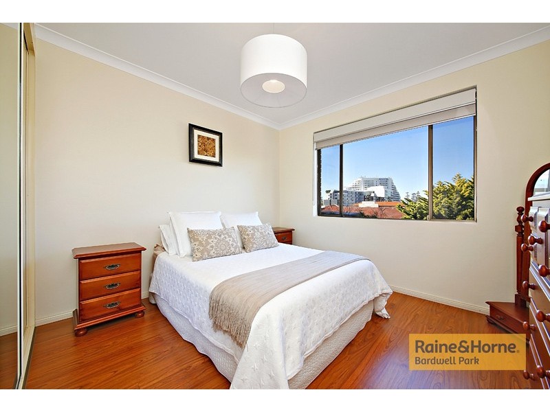 6/2-4 Crawford Road, Brighton-le-sands NSW 2216