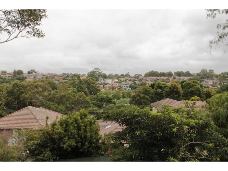 5 Earlwood Crescent, Bardwell Park NSW 2207