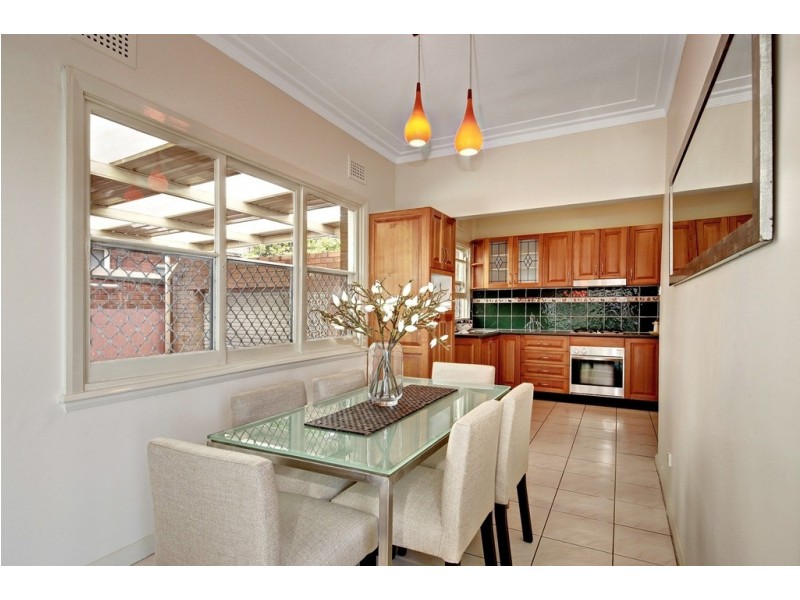 29 Vivienne Street, Kingsgrove NSW 2208