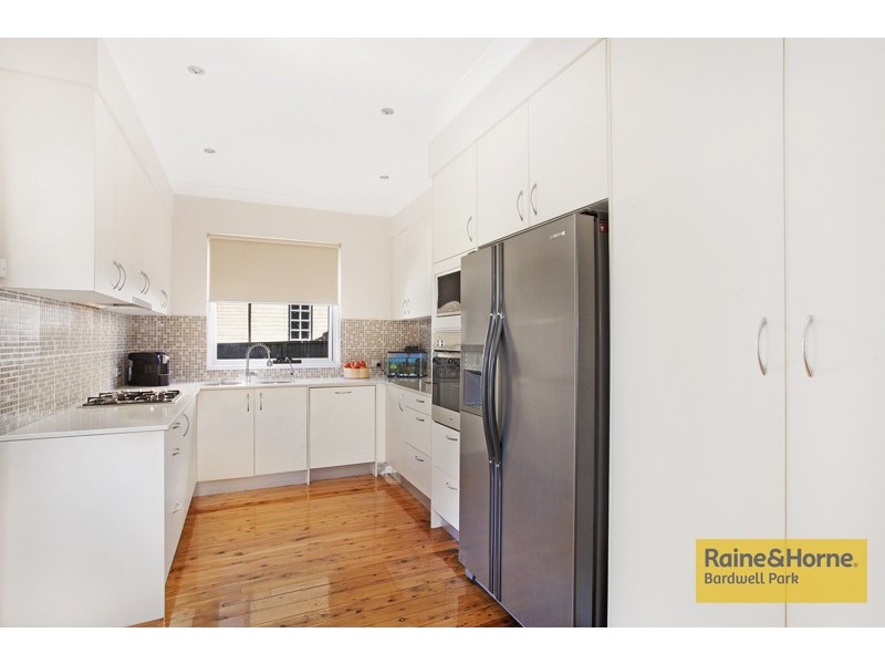 8 Ryrie Road, Earlwood NSW 2206