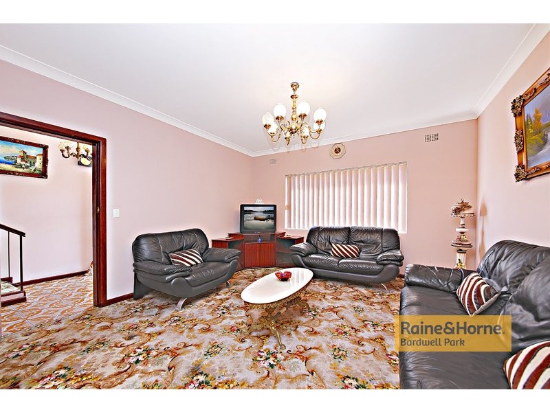 14 Rickard Street, Turrella NSW 2205