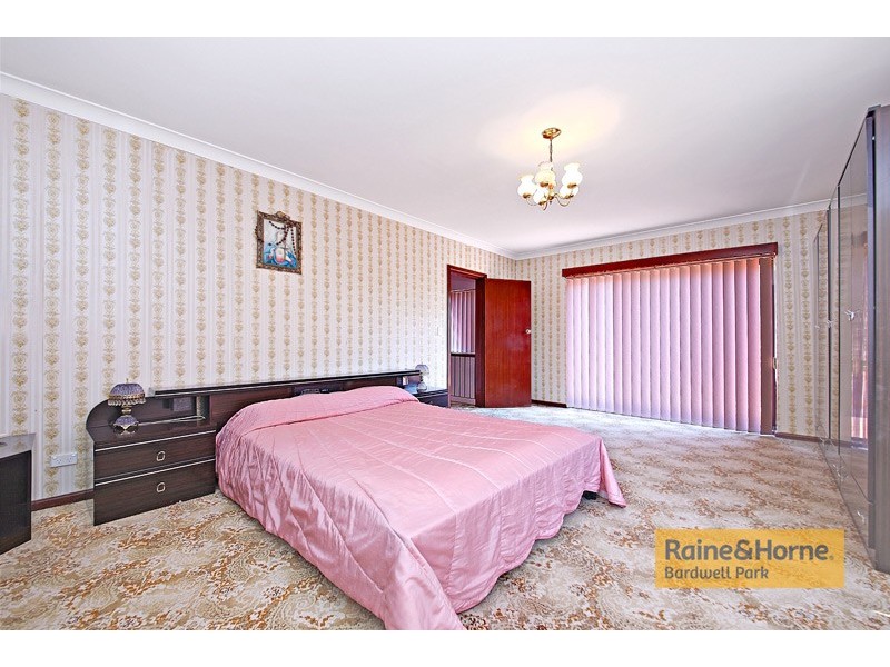 14 Rickard Street, Turrella NSW 2205