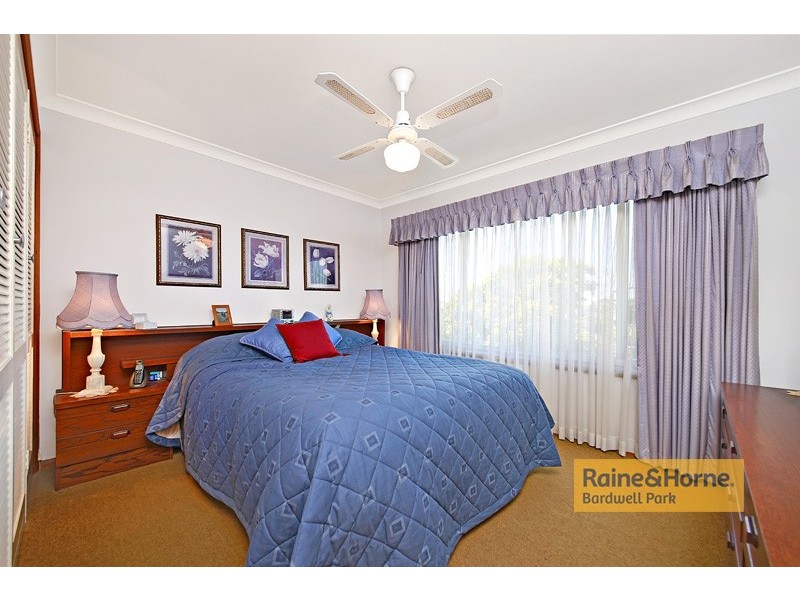 17 Keevin Street, Roselands NSW 2196