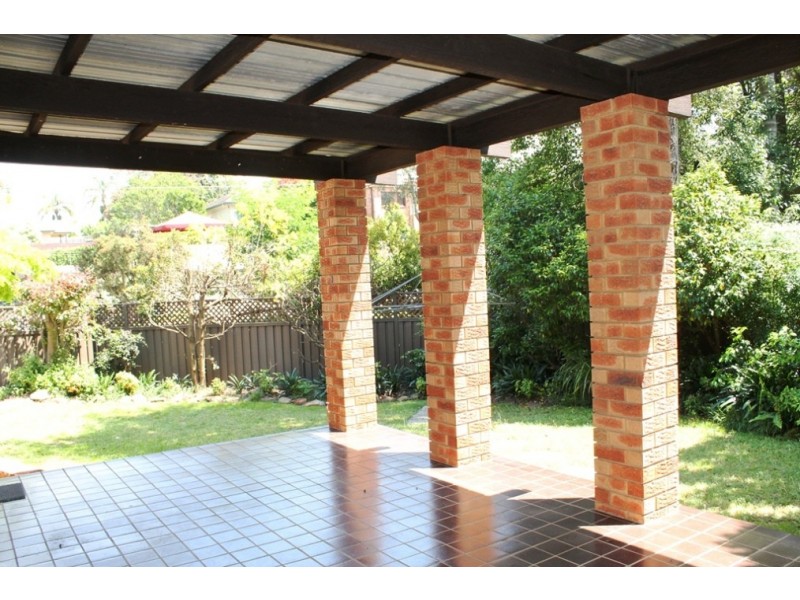 6 Hymen Street, Peakhurst NSW 2210