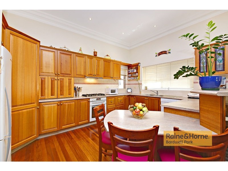 8 Broadford Street, Bexley NSW 2207