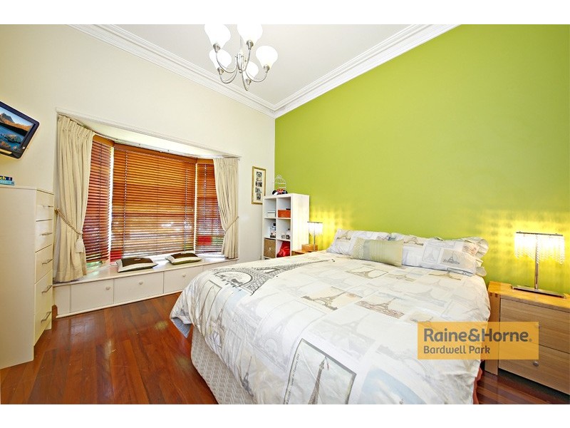 8 Broadford Street, Bexley NSW 2207