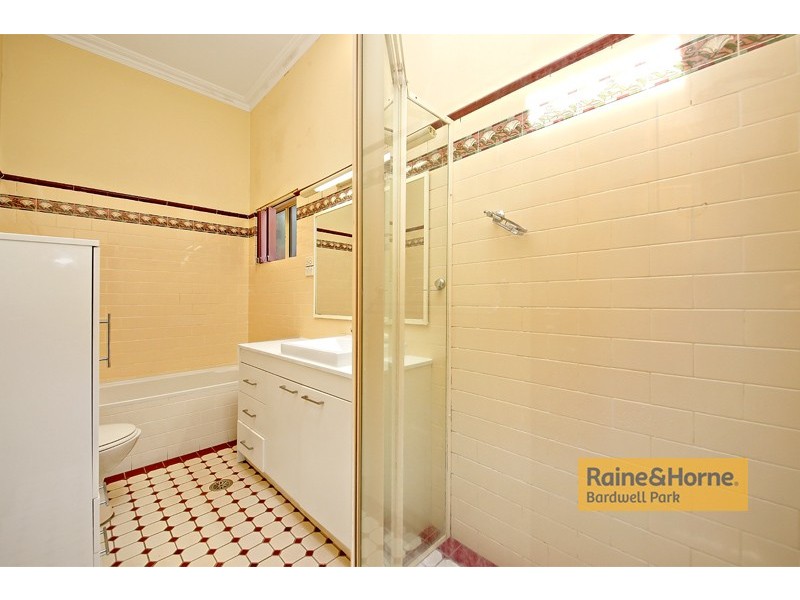 8 Broadford Street, Bexley NSW 2207