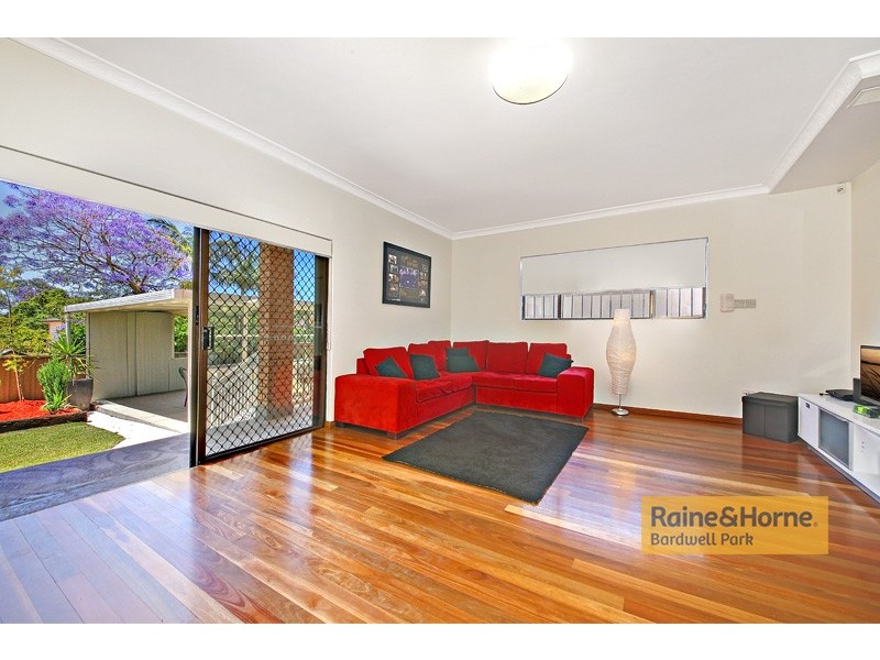 24 Wolli Street, Kingsgrove NSW 2208
