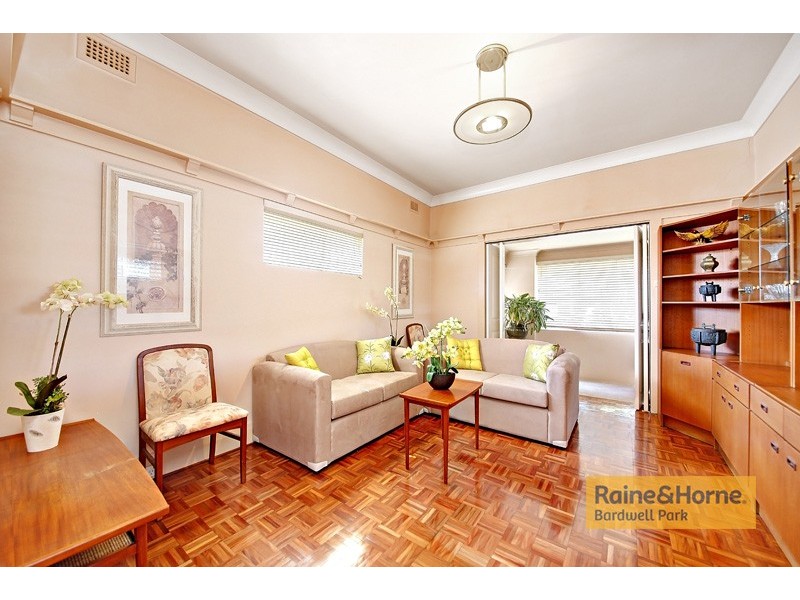 1 Coney Road, Earlwood NSW 2206