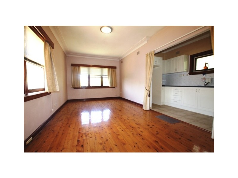 8A Gladstone Street, Bexley NSW 2207