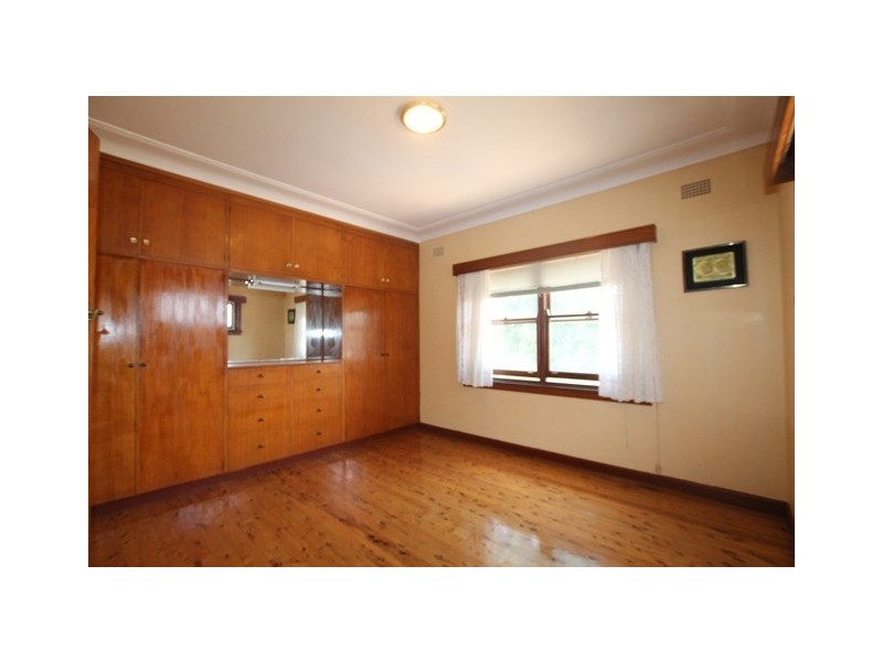 8A Gladstone Street, Bexley NSW 2207