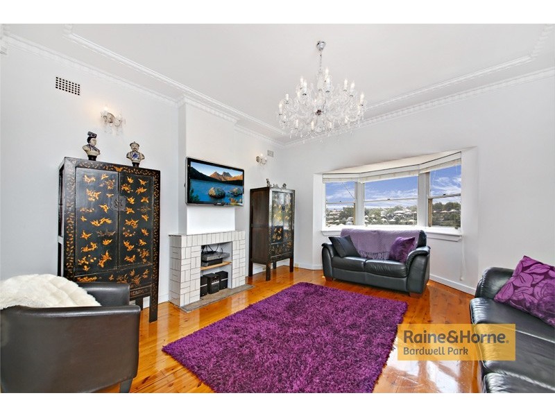 8 Crewe Street, Bardwell Park NSW 2207