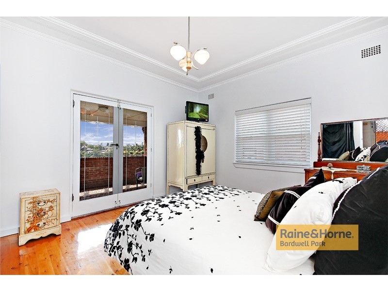 8 Crewe Street, Bardwell Park NSW 2207