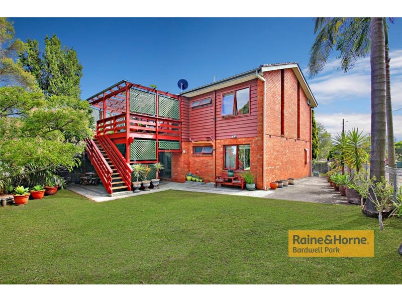 6 Wallenbeen Place, Bardwell Valley NSW 2207