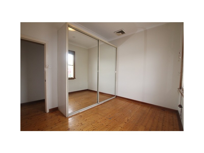 288 Unwins Bridge Road, Sydenham NSW 2044