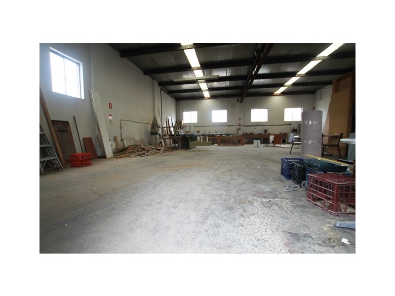 4/9 Regent Crescent, Moorebank NSW 2170