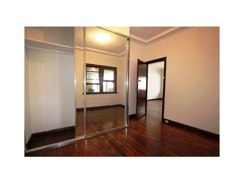 10 Earlwood Crescent, Bardwell Park NSW 2207