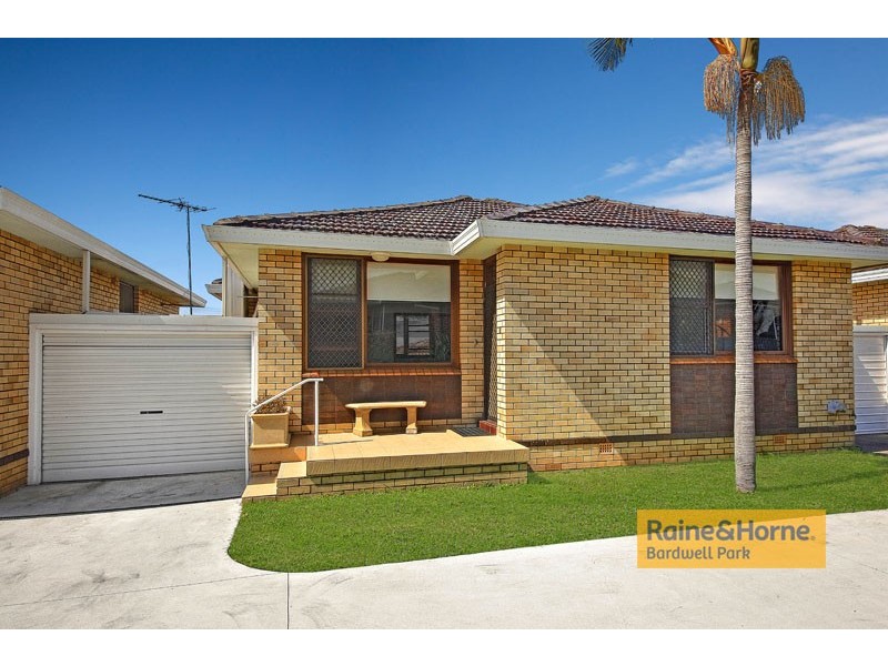 2/145 Queen Victoria Street, Bexley NSW 2207