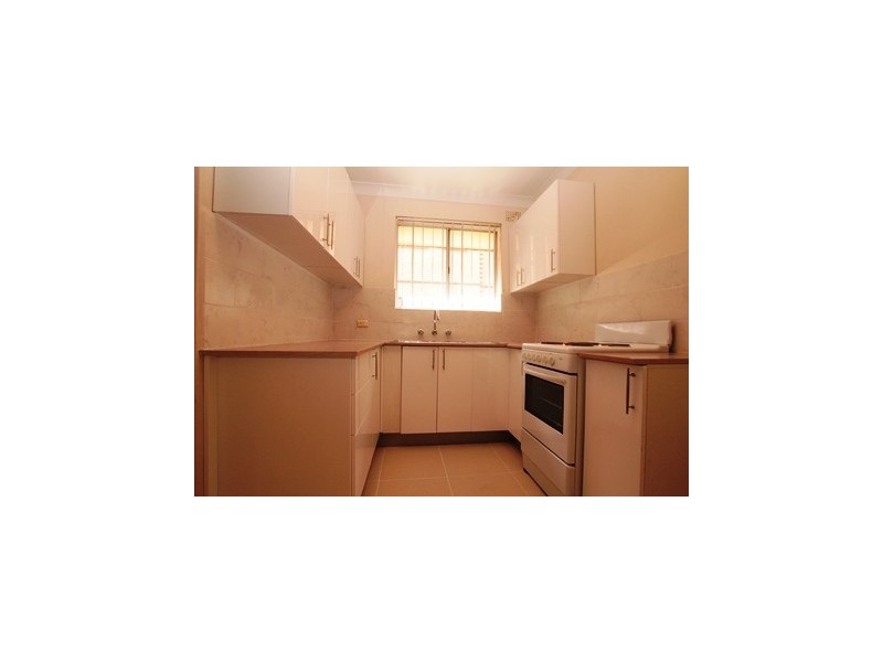 8/28 Glen Street, Marrickville NSW 2204