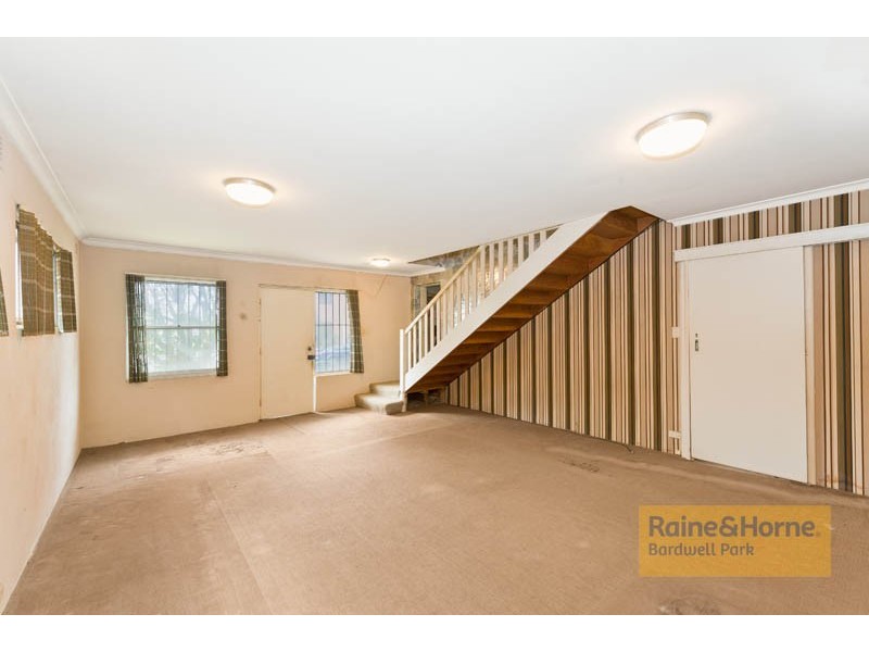 14 Highland Crescent, Earlwood NSW 2206