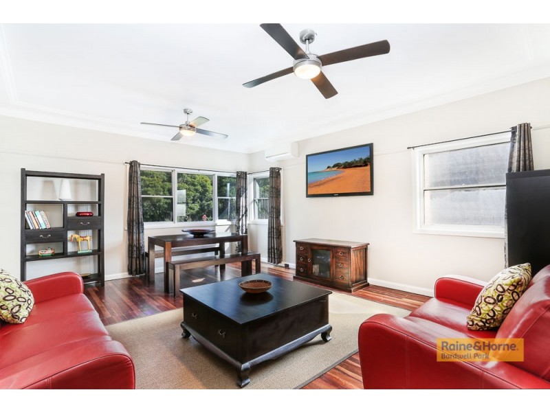 17 Hillcrest Avenue, Bardwell Valley NSW 2207