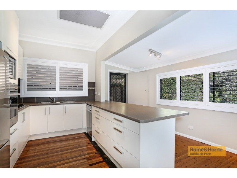 17 Hillcrest Avenue, Bardwell Valley NSW 2207