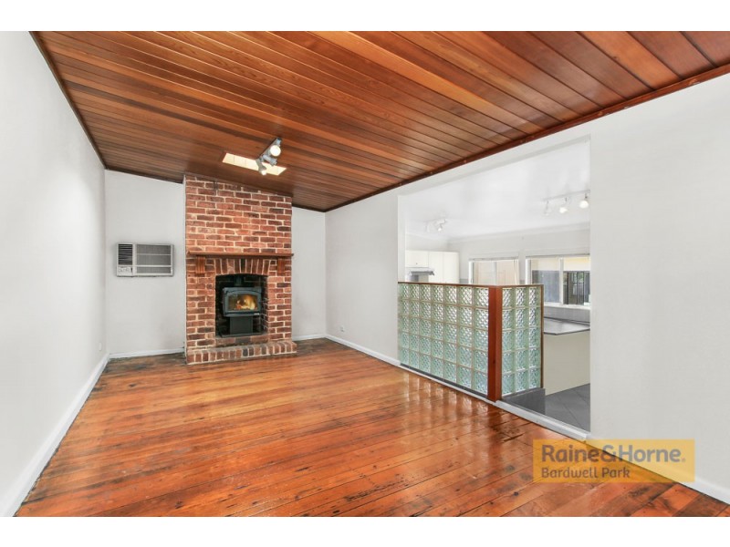 16A Arthur Street, Bexley NSW 2207