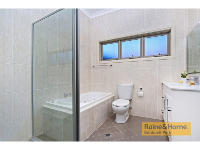 27 Canonbury Grove, Bexley North NSW 2207