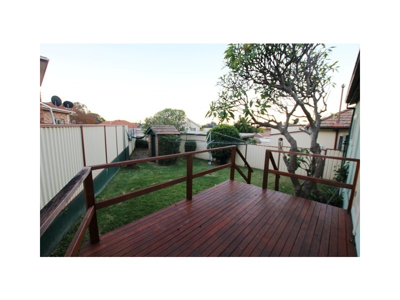 25 Forsyth Street, Kingsgrove NSW 2208