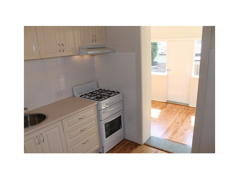 10 Renown Avenue, Oatley NSW 2223