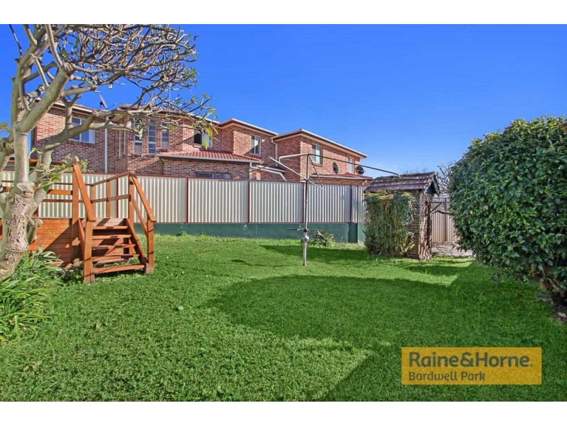 25 Forsyth Street, Kingsgrove NSW 2208