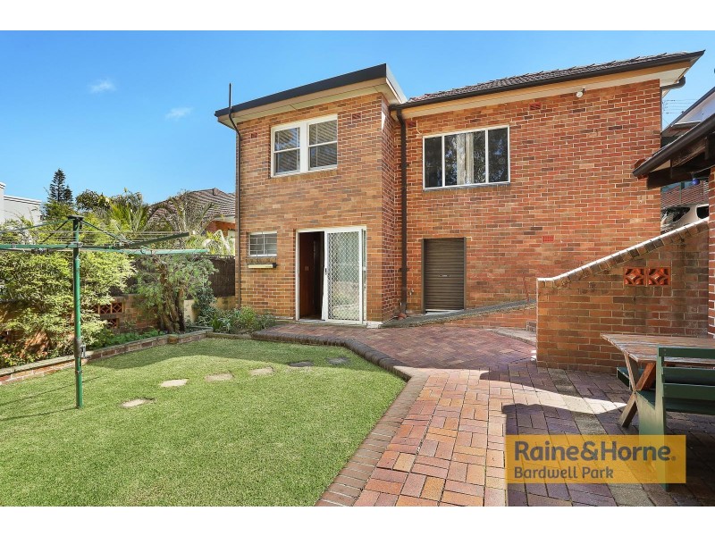 6 Canonbury Grove, Bexley North NSW 2207