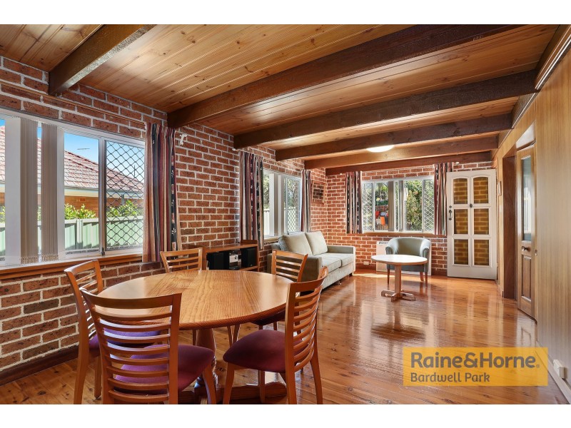 6 Canonbury Grove, Bexley North NSW 2207