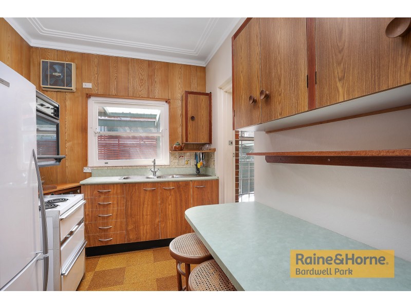 6 Canonbury Grove, Bexley North NSW 2207