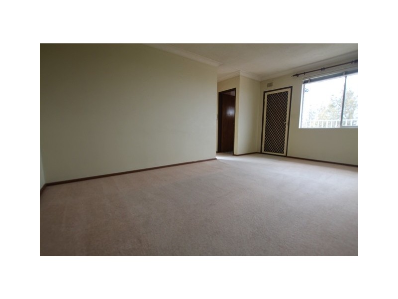 21/5 Phillip Street, Roselands NSW 2196