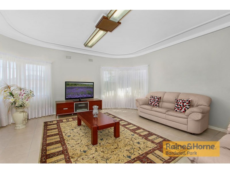 82 Woolcott Street, Earlwood NSW 2206