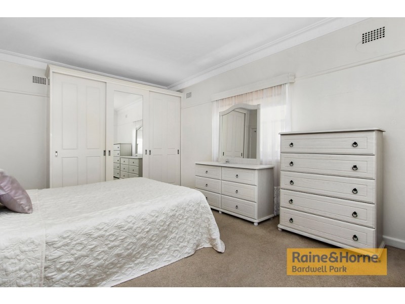 82 Woolcott Street, Earlwood NSW 2206