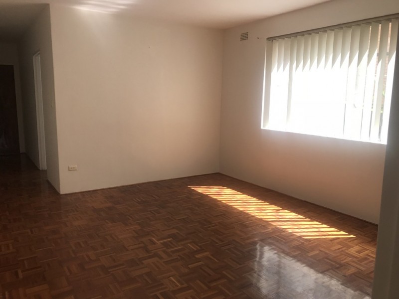 2/28 Glen Street, Marrickville NSW 2204