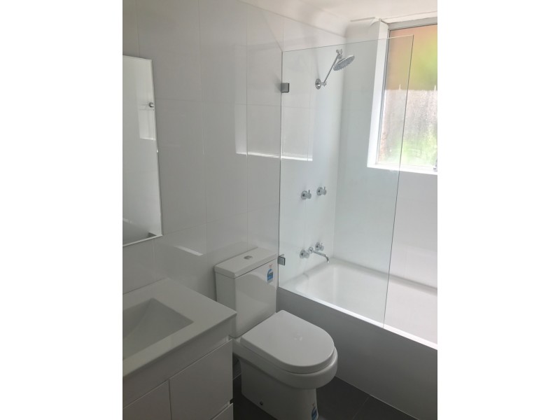 2/28 Glen Street, Marrickville NSW 2204