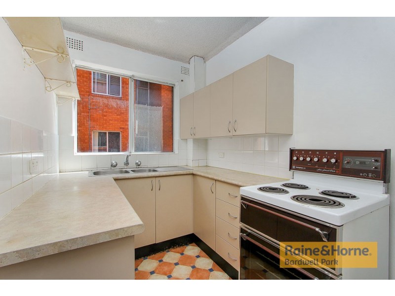 1/13 Thurlow Street, Riverwood NSW 2210