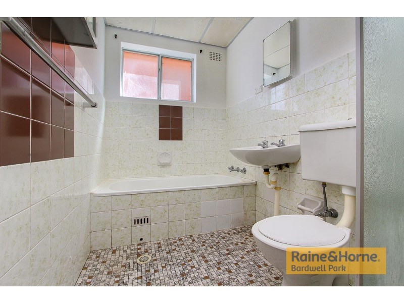 1/13 Thurlow Street, Riverwood NSW 2210