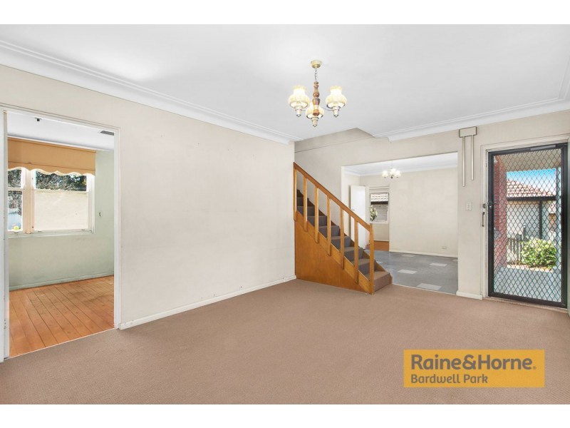 28 Moore Street, Bexley NSW 2207