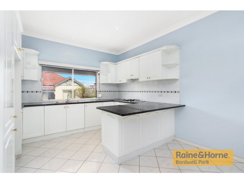 39 Gladstone Street, Marrickville NSW 2204