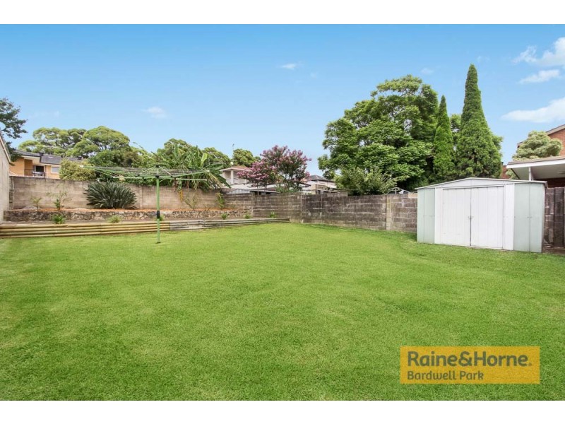 93 Tallawalla Street, Beverly Hills NSW 2209